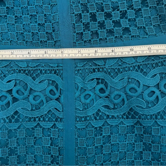 NWOT GUESS by Marciano Women's Roy Guipure Lace Dress Size XS Color: Dark Teal - Picture 8 of 8